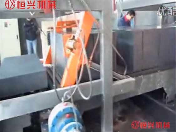 陶粒自(zì)保溫砌(qi)塊切割(gē)生産線(xian)