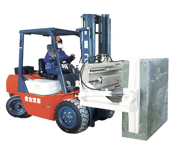 磚抱夾(jiá)叉車